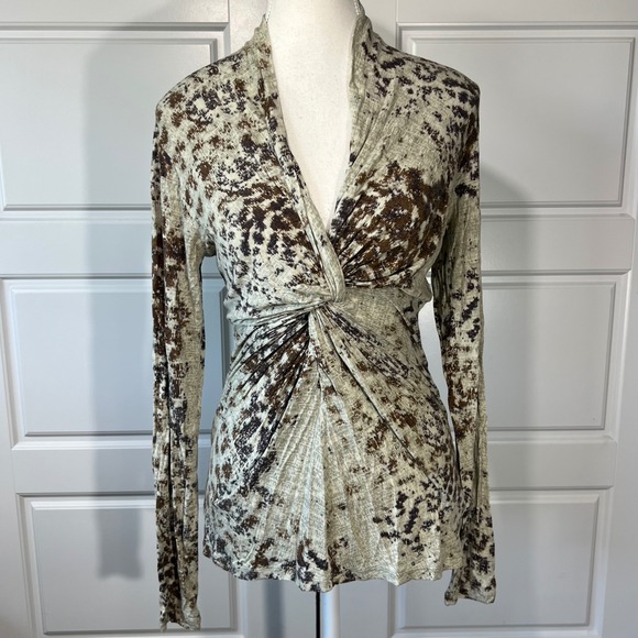 Cabi Twist Front Top Animal Print Long Sleeve Blouse Size S - Picture 1 of 8